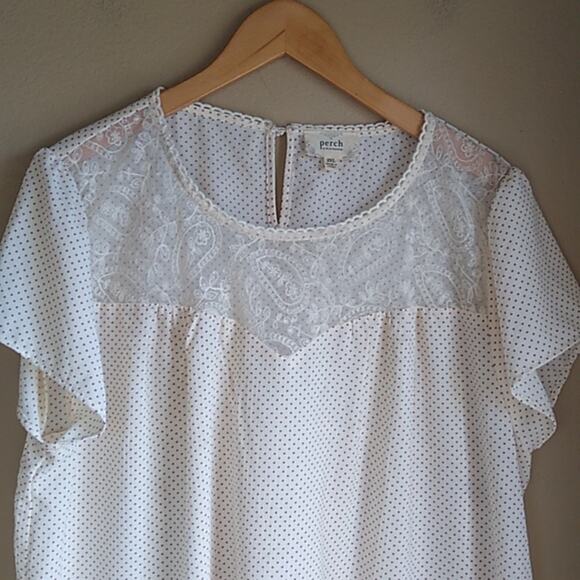 Perch by Blue Pepper polka Dot Flutter cap sleeve clean casual classic Blouse 2x - Picture 2 of 9